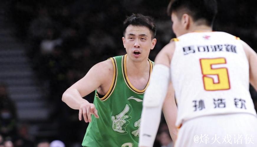 赵继伟24+10辽宁6人上双大胜深圳 总比分1-0 赵继伟24+10辽宁6人上双大胜深圳 总比分1-0